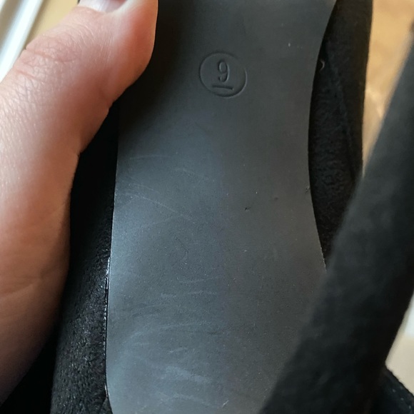 Black and crystal size 9 heals - Picture 2 of 5